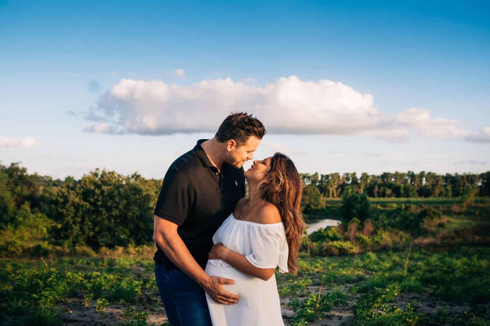 Husband and wife maternity photographer near Orlando Fl
