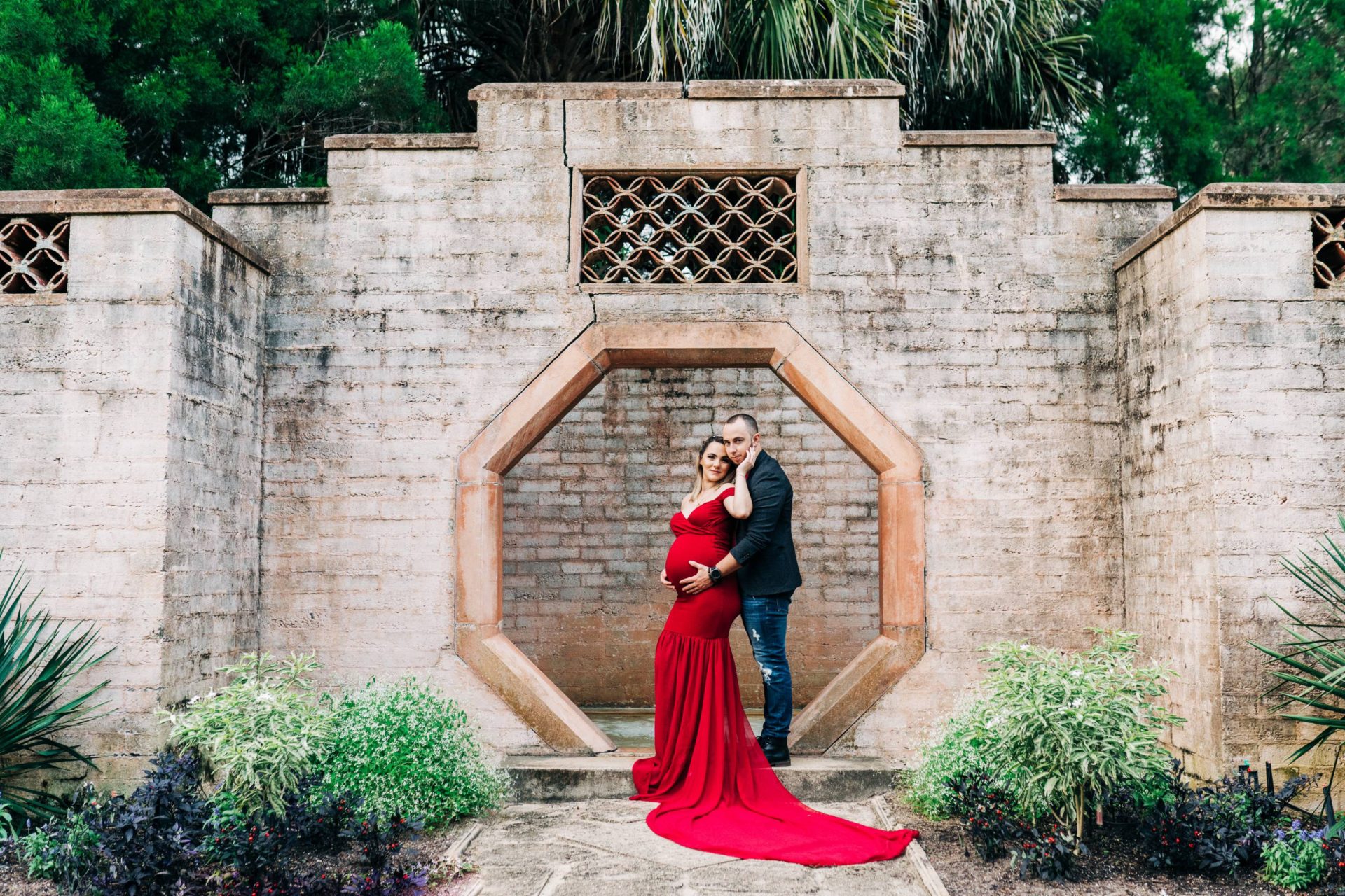 Husband and wife maternity photographer near Orlando Fl