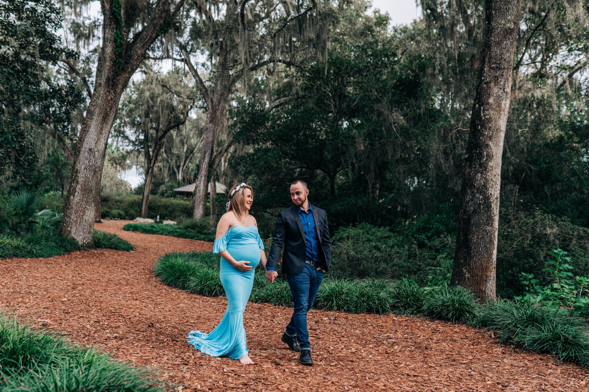Husband and wife maternity photographer near Orlando Fl